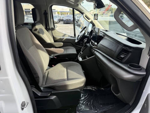 2023 Ford Transit 350 XLT