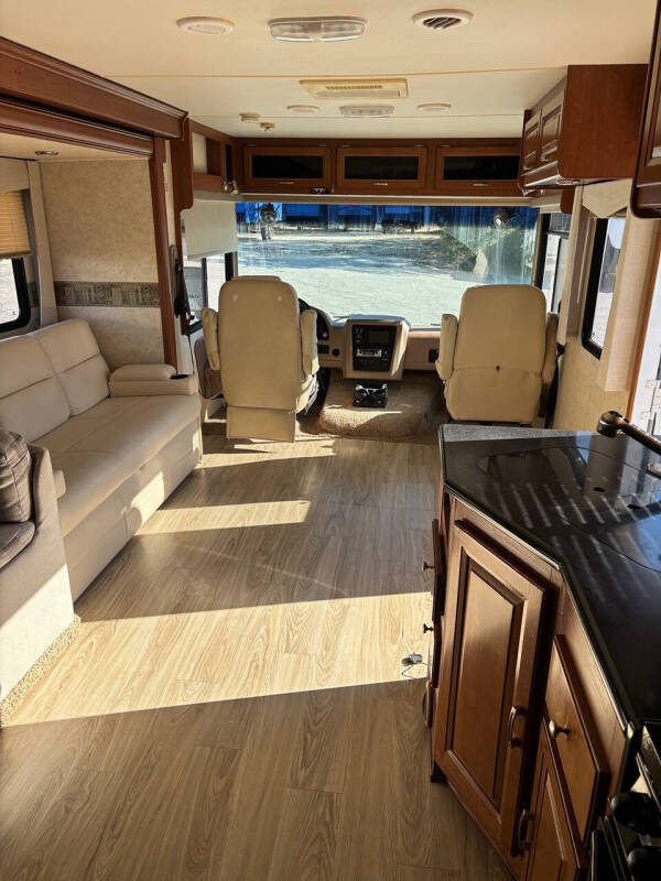 2011 Forest River Georgetown
