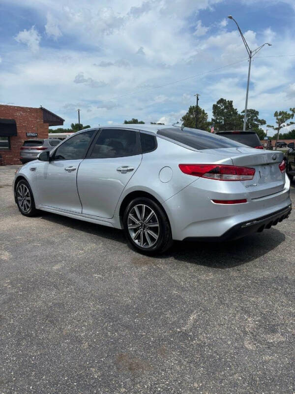 2019 Kia Optima LX