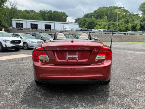 2011 Volvo C70 T5