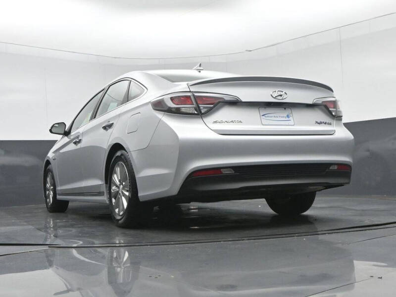 2016 Hyundai Sonata Hybrid SE