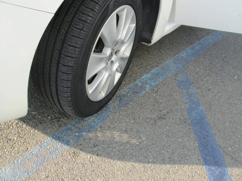 2009 Volkswagen New Beetle Base PZEV