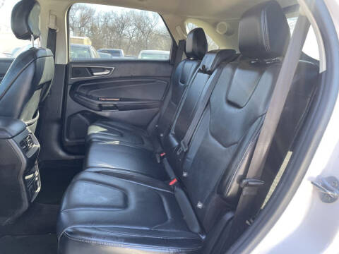 2016 Ford Edge Titanium