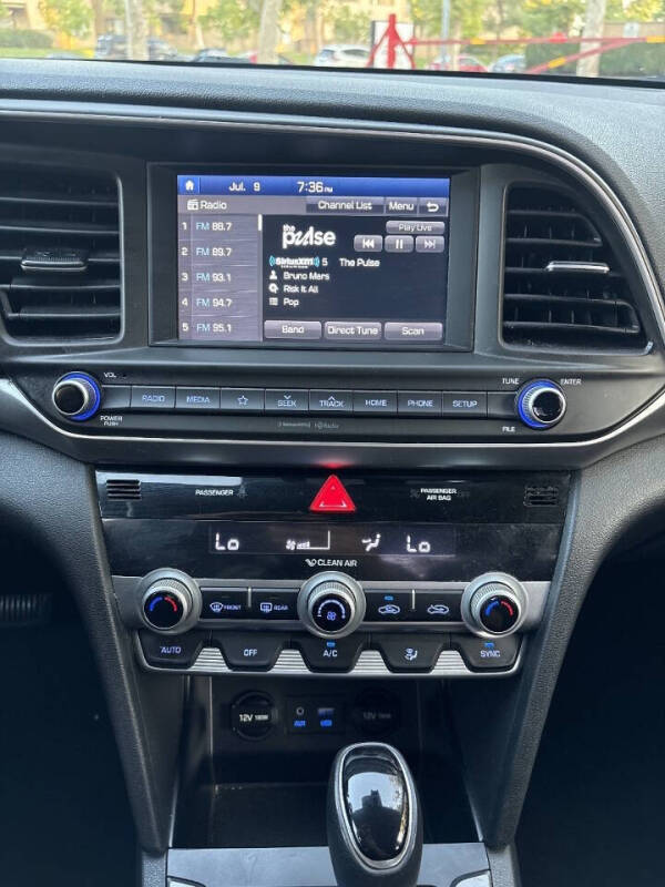 2020 Hyundai Elantra SEL