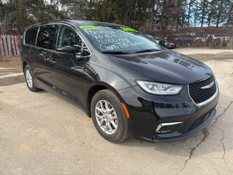 2023 Chrysler Pacifica Touring L