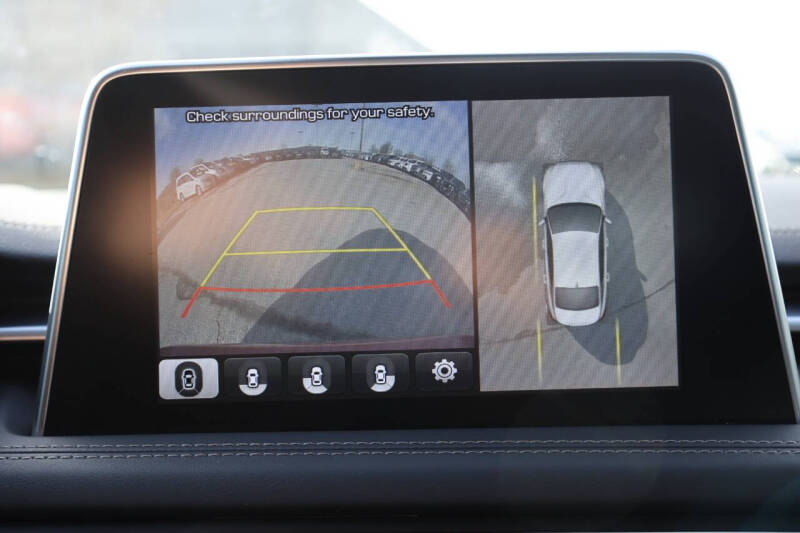 2020 Genesis G70 2.0T