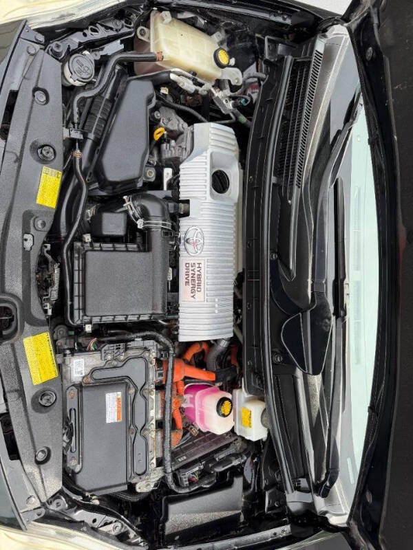 2013 Toyota Prius Three