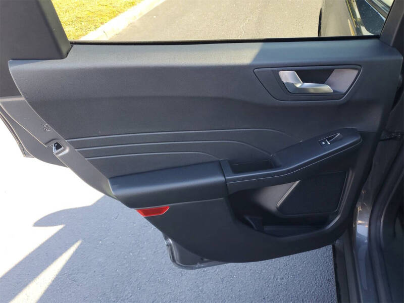 2024 Ford Escape Hybrid ST-Line