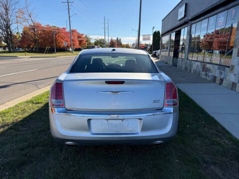 2012 Chrysler 300 Limited