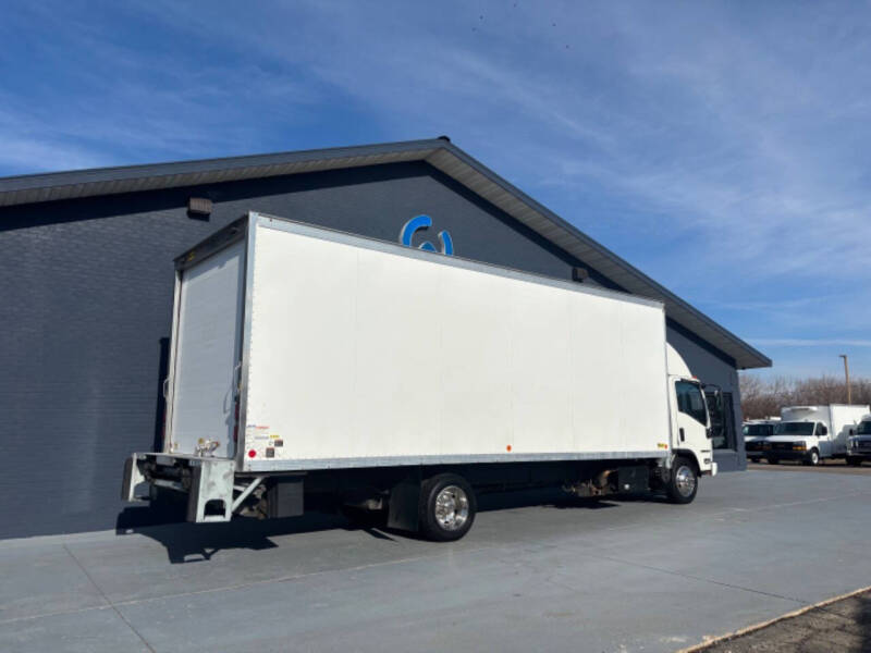 2017 Isuzu NPR 24FT Box Van