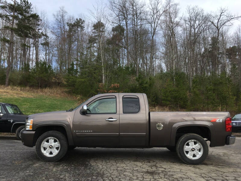 2007 Chevrolet Silverado 1500 for sale at Craig's Auto Sales Inc. in Olive Hill KY