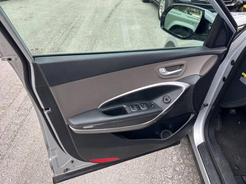 2014 Hyundai Santa Fe GLS