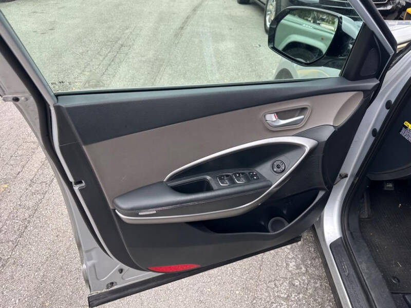 2014 Hyundai Santa Fe GLS