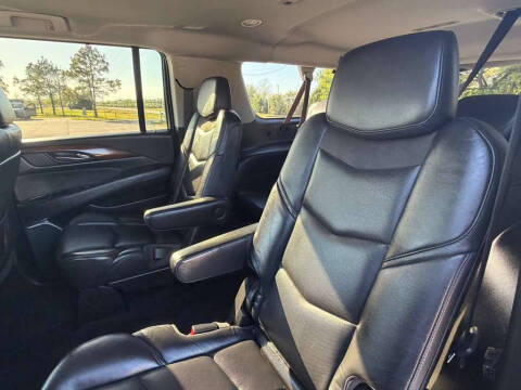 2019 Cadillac Escalade ESV Standard
