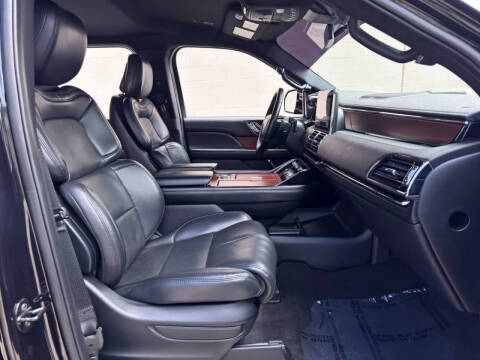 2020 Lincoln Navigator L Standard