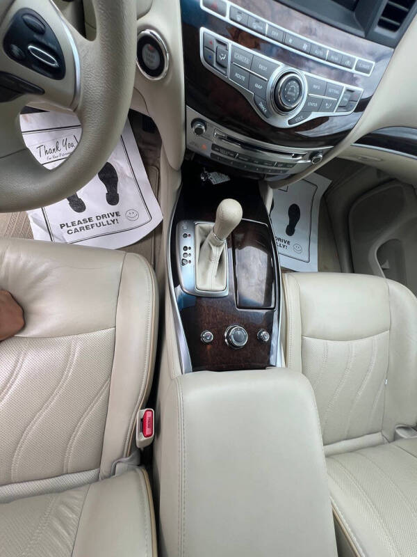 2013 Infiniti JX35