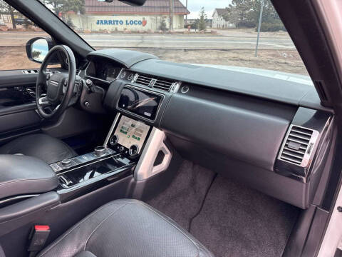 2020 Land Rover Range Rover P525 HSE