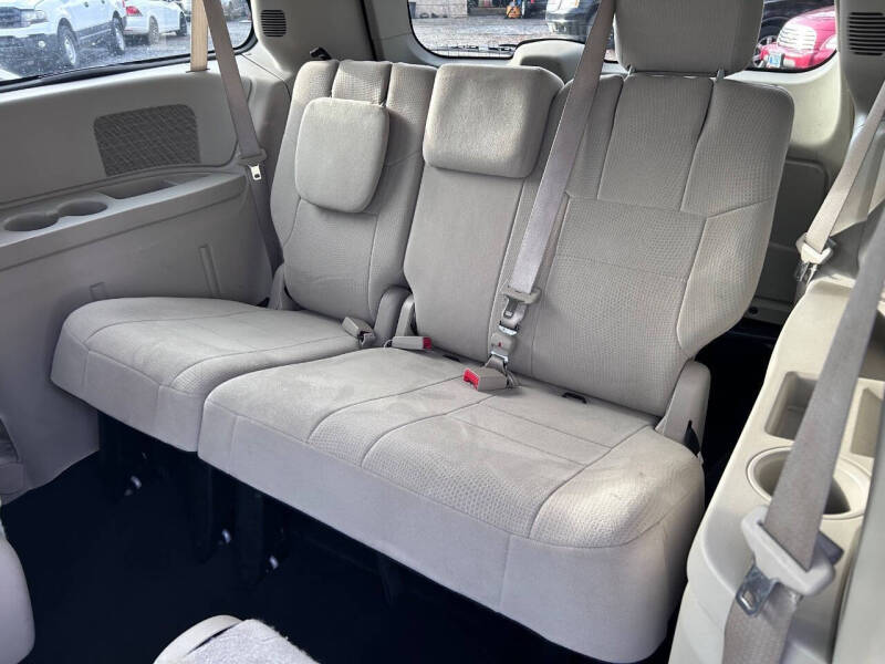2012 Dodge Grand Caravan Crew
