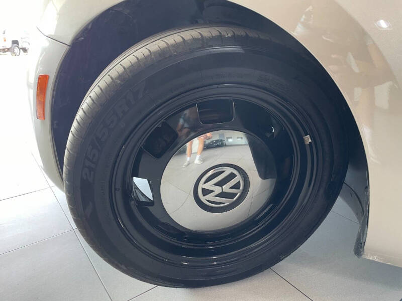 2012 Volkswagen Beetle 2.5L