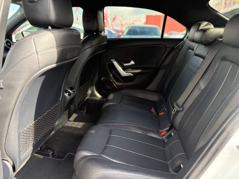 2019 Mercedes-Benz A-Class A 220