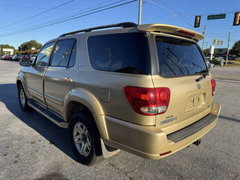 2005 Toyota Sequoia SR5