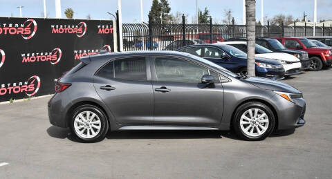 2024 Toyota Corolla Hatchback SE