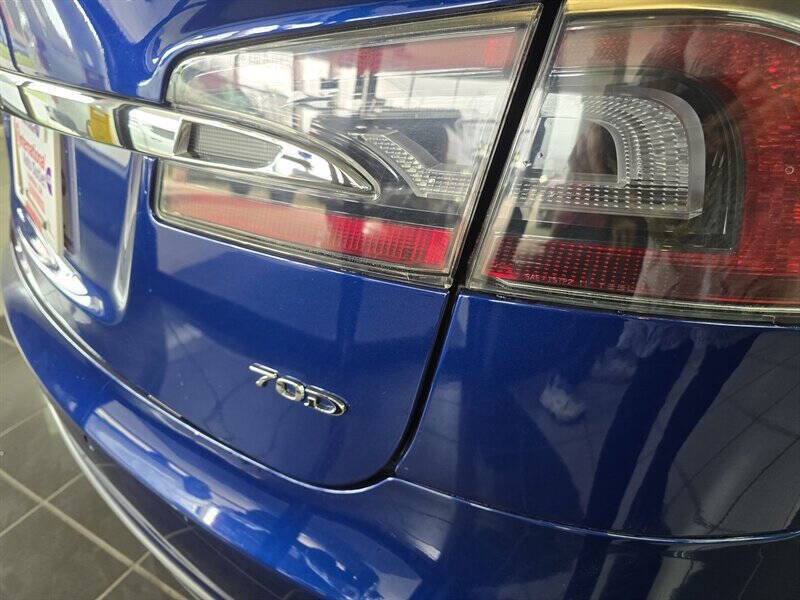 2015 Tesla Model S 70D