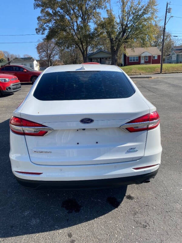 2019 Ford Fusion SE