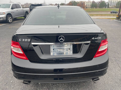 2011 Mercedes-Benz C-Class C 300 Luxury 4MATIC