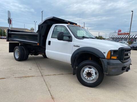 2006 Ford F-450 Super Duty for sale at Auto House of Bloomington in Bloomington IL