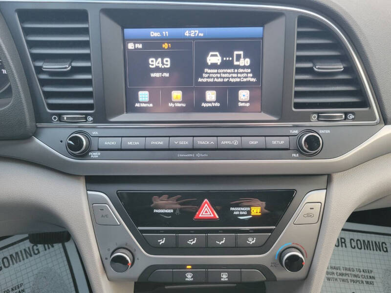 2018 Hyundai Elantra SEL