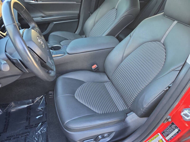 2023 Toyota Camry SE