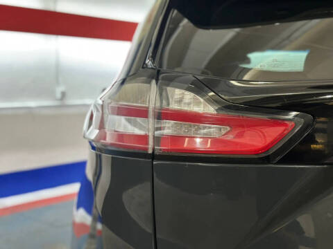 2021 Ford Edge