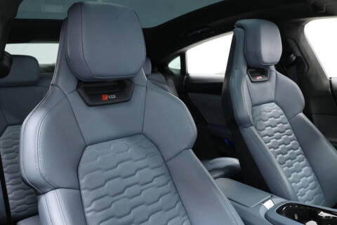 2023 Audi RS e-tron GT quattro