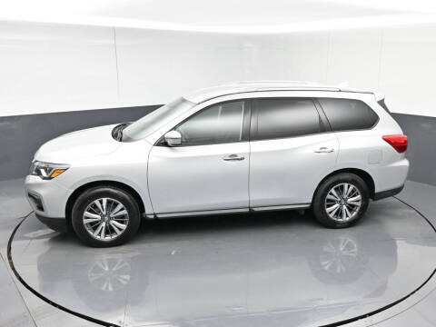 2020 Nissan Pathfinder SV