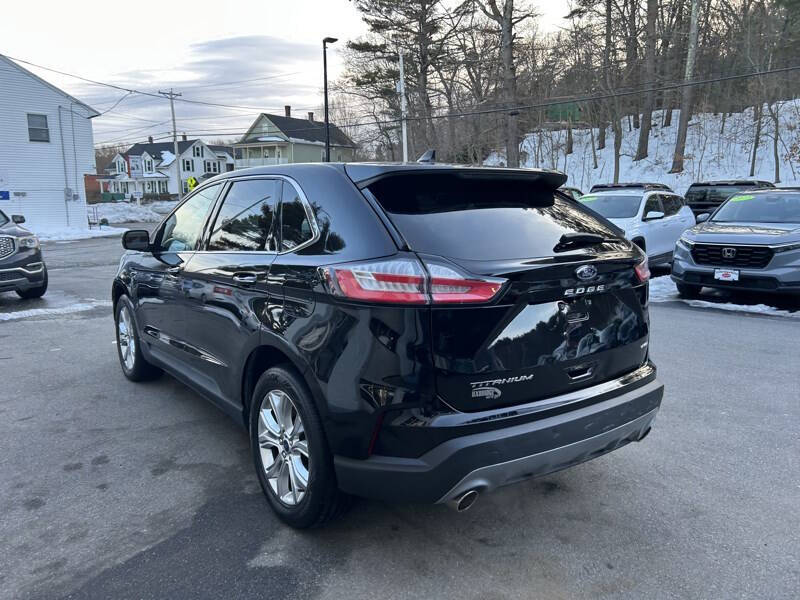 2022 Ford Edge Titanium
