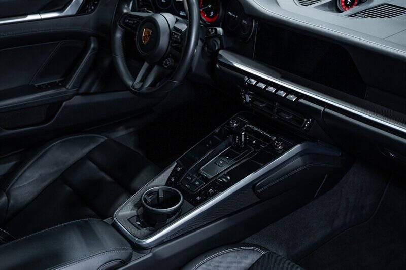 2020 Porsche 911 Carrera S