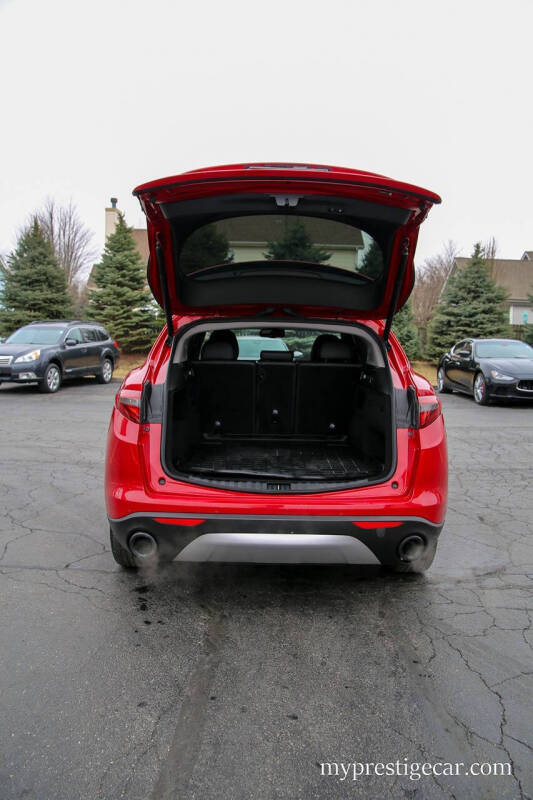 2018 Alfa Romeo Stelvio Sport