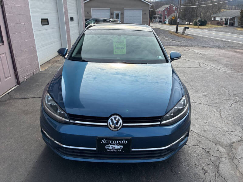 2018 Volkswagen Golf TSI SE