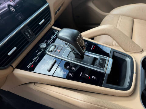2019 Porsche Cayenne S
