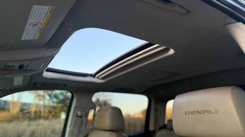 2015 GMC Sierra 2500HD Denali