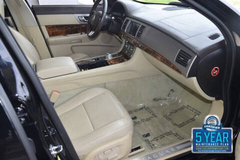 2011 Jaguar XF Premium