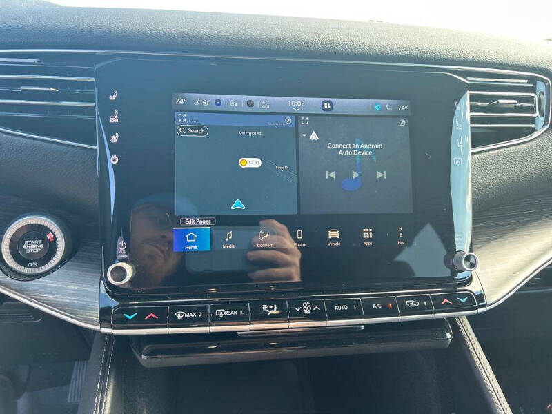 2024 Jeep Wagoneer L Series III