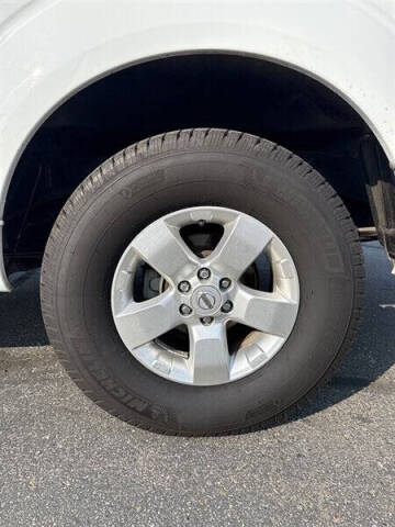 2010 Nissan Frontier SE V6