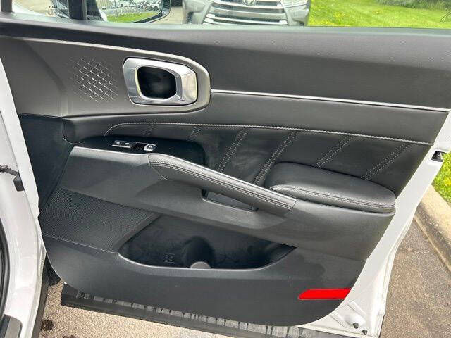 2023 Kia Sorento SX