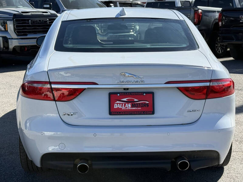 2016 Jaguar XF R-Sport