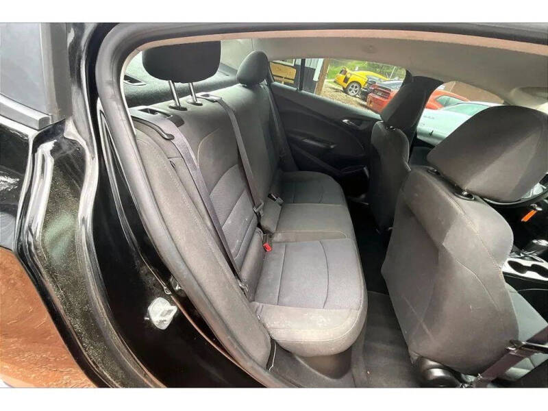 2017 Chevrolet Cruze LS Auto
