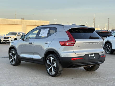 2024 Volvo XC40