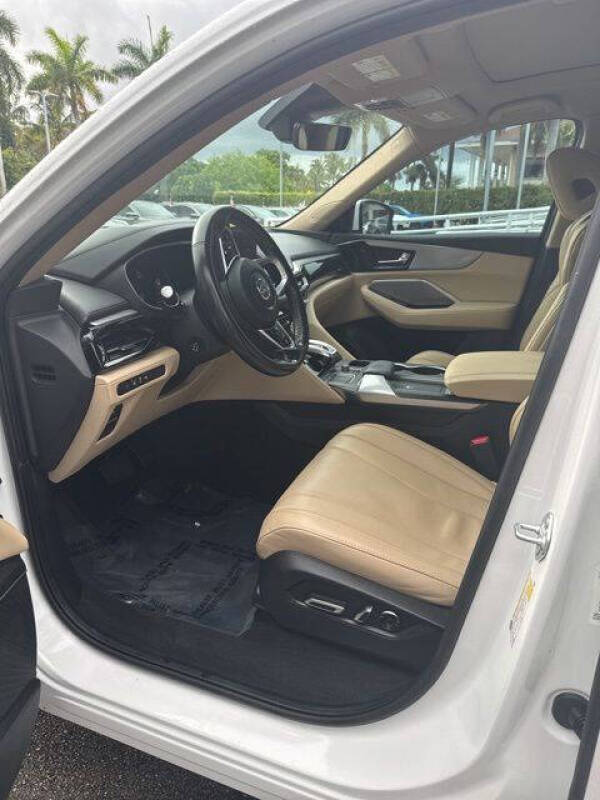 2023 Acura MDX w/Tech