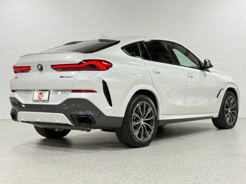 2021 BMW X6 M50i